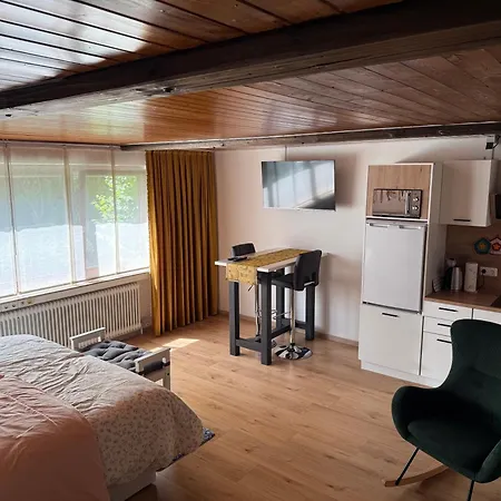 Gemuetliches-gaestezimmer * Notzingen