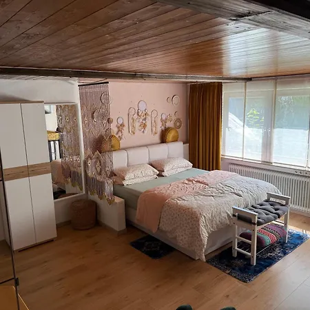 Gemuetliches-gaestezimmer